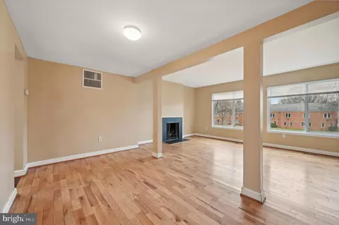 Living - 15627 Millbrook Ln #8, Laurel, MD 20707 photo 2 of 6
