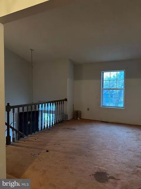 Living - 11806 Cleaver Dr, Bowie, MD 20721 photo 3 of 6