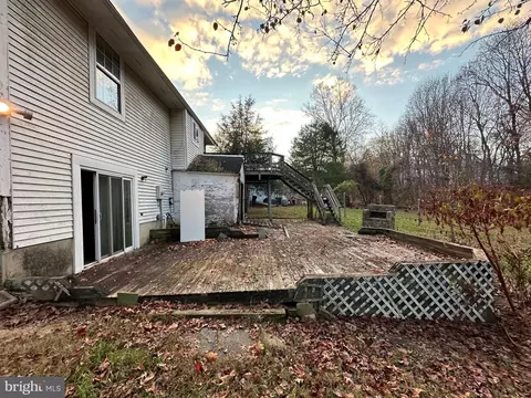 Exterior - 11806 Cleaver Dr, Bowie, MD 20721 photo 5 of 6