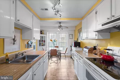 15943 Dorset Rd #190, Laurel, MD 20707 photo 14