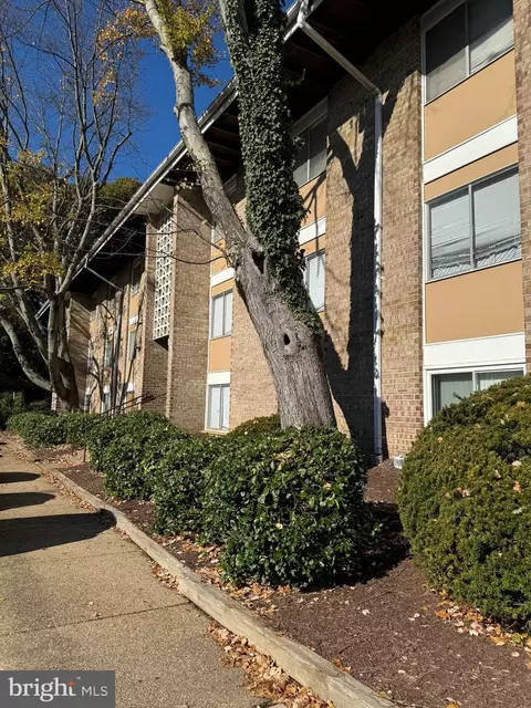 558 D2 Wilson Bridge Dr SE #6759 D-2, Oxon Hill, MD 20745