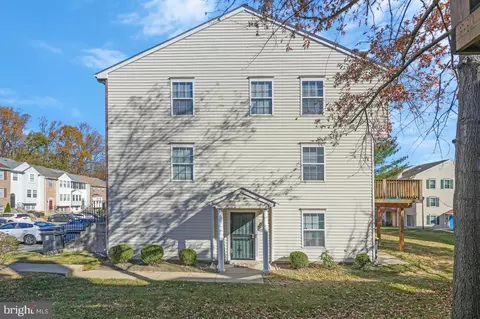 4211 Apple Orchard Ln #6, Suitland, MD 20746