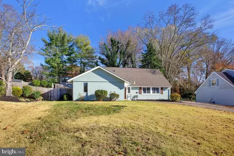 1801 Perrell Ln, Bowie, MD 20716
