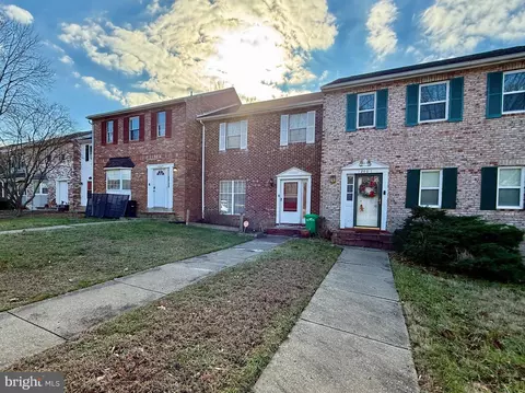 12603 Trumbull Dr, Marlboro, MD 20772
