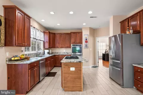 Kitchen - 10018 Erion Ct, Bowie, MD 20721 photo 3 of 5