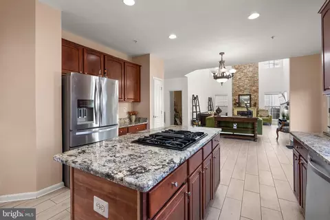 Entry Way - 10018 Erion Ct, Bowie, MD 20721 photo 3 of 4