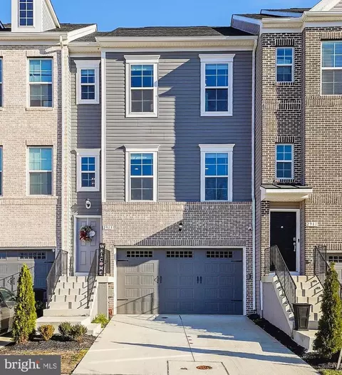 2913 Lewis And Clark Ave, Marlboro, MD 20774