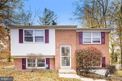 9522 Blanchard Dr, Fort Washington, MD 20744