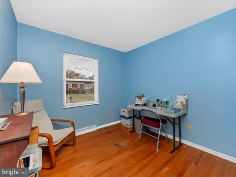 Bedroom - 9511 Small Dr, Clinton, MD 20735 photo 4 of 5