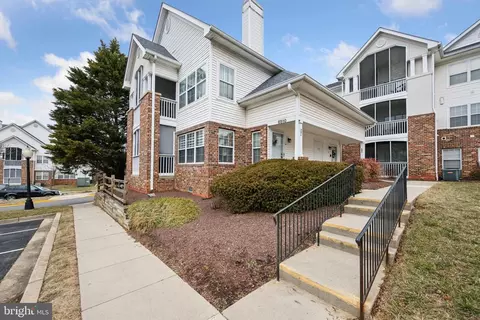 6510 Lake Park Dr #204, Greenbelt, MD 20770
