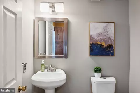 Entry Way - 11209 Chantilly Ln, Bowie, MD 20721 photo 2 of 2