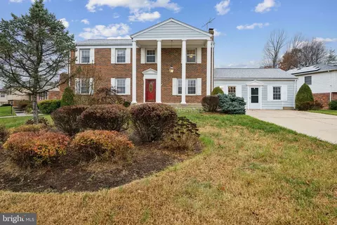 11209 Chantilly Ln, Bowie, MD 20721