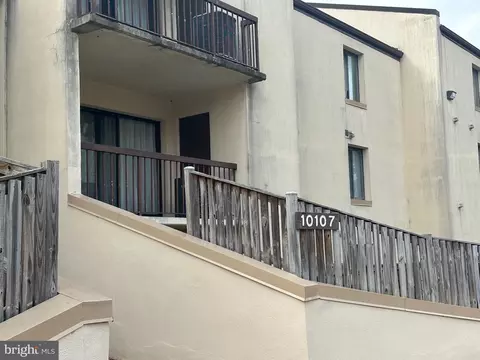 10107 Prince Pl #302-9B, Marlboro, MD 20774