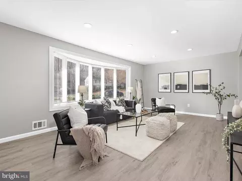 3000 Chapel View Dr, Beltsville, MD 20705