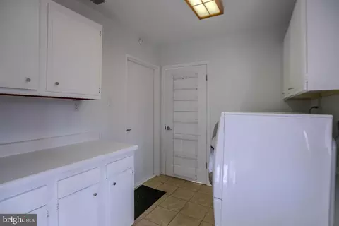 9001 Golden Pass, Laurel, MD 20708 photo 13