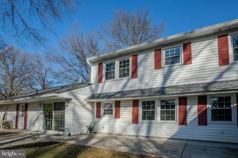 9001 Golden Pass, Laurel, MD 20708 photo 33