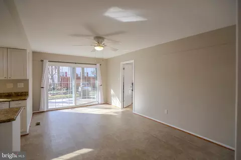 9001 Golden Pass, Laurel, MD 20708 photo 11