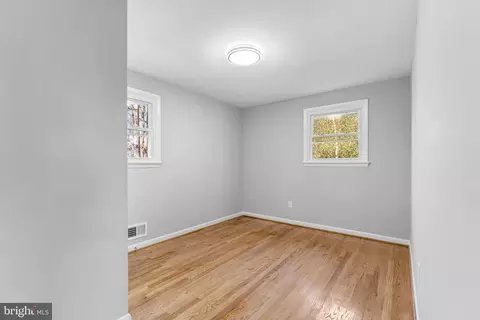 Bedroom - 15309 Maple Dr, Accokeek, MD 20607 photo 3 of 6