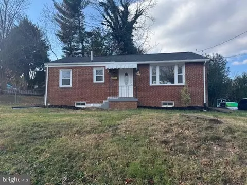 4902 55th Pl, Hyattsville, MD 20781