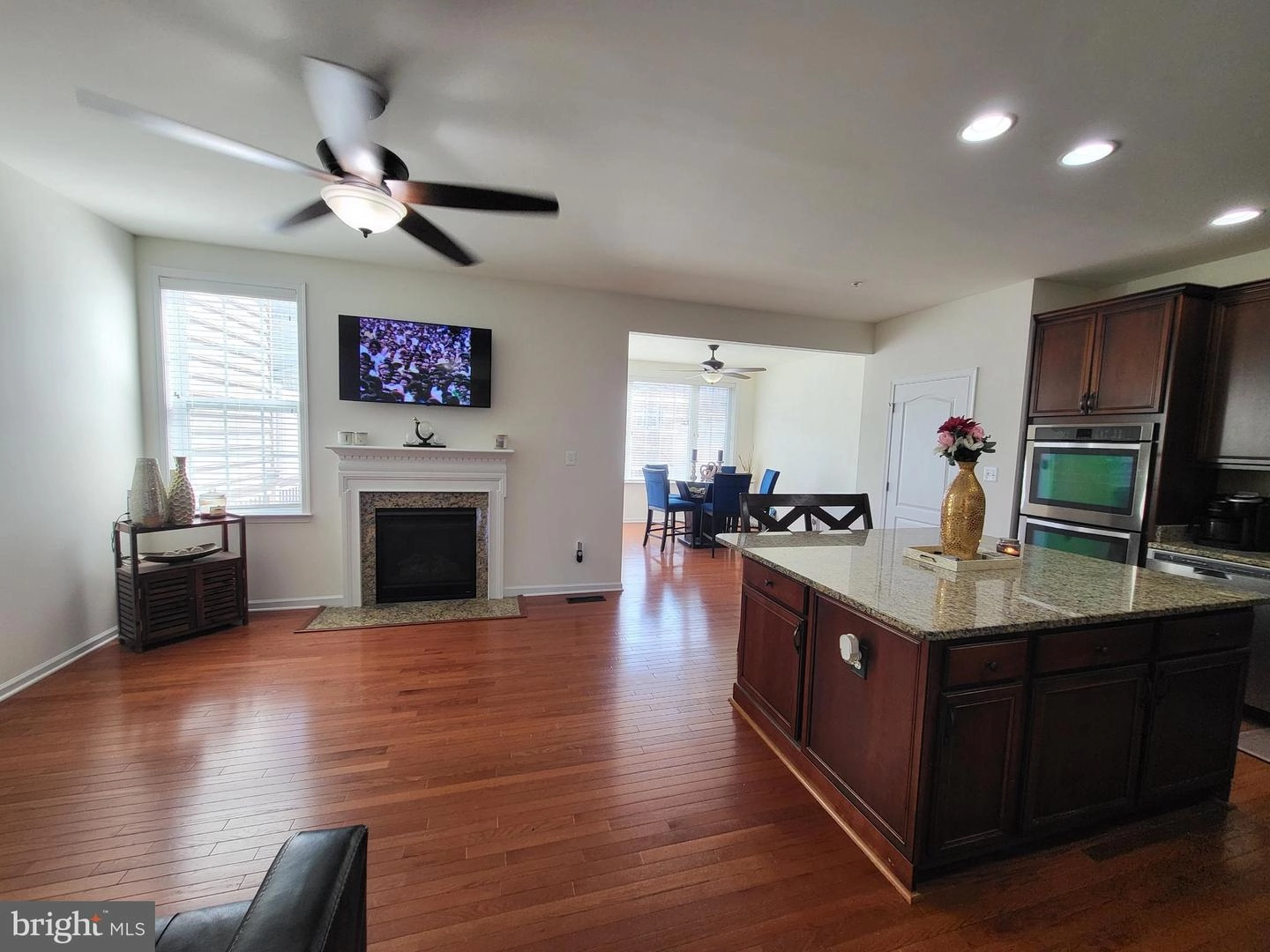 Living - 11011 Buggy Path, Marlboro, MD 20772 photo 2 of 4