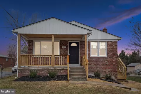 5607 Fisher Rd, Temple Hills, MD 20748