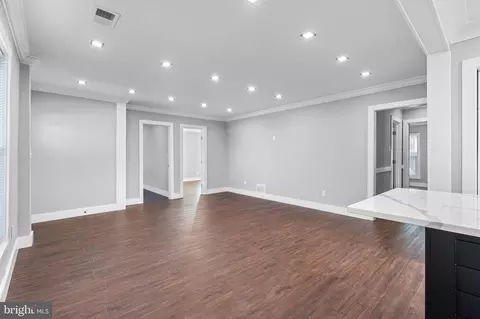 Living - 904 Carroll Ave, Laurel, MD 20707 photo 3 of 3