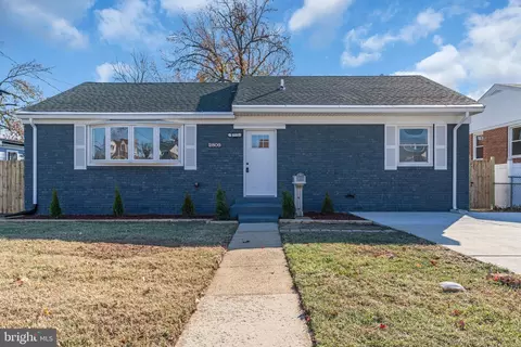 2809 Colebrooke Dr, Temple Hills, MD 20748