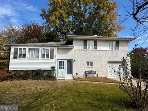 308 Aragona Dr, Fort Washington, MD 20744