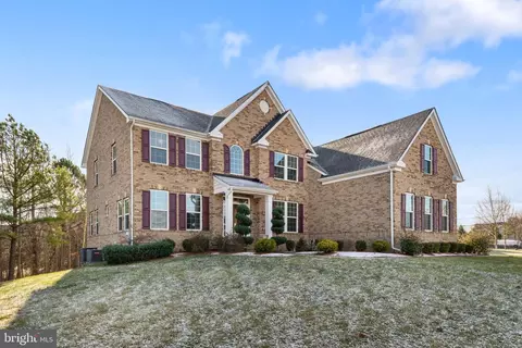 800 Adair Ct, Marlboro, MD 20774
