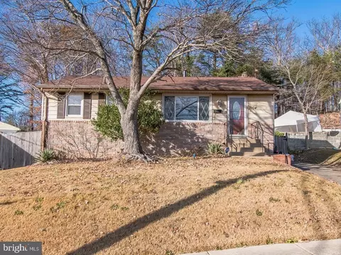 7204 Patterson St, Lanham, MD 20706
