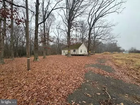 15808 Gardner Rd, Waldorf, MD 20601