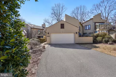 3004 Courtside Rd, Bowie, MD 20721