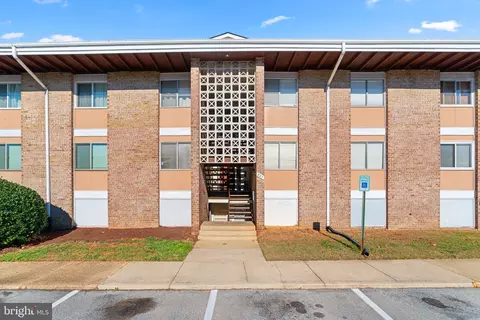 527 Wilson Bridge Dr #6726 A-1, Oxon Hill, MD 20745