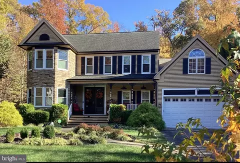 11111 Glenn Brook Ct, Glenn Dale, MD 20769