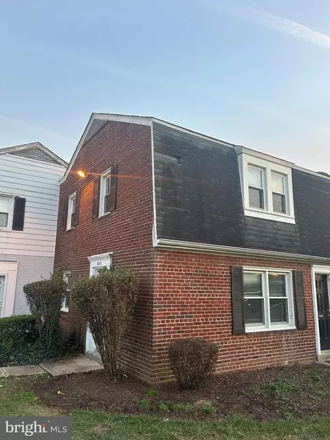 2515 Colebrooke Dr, Temple Hills, MD 20748