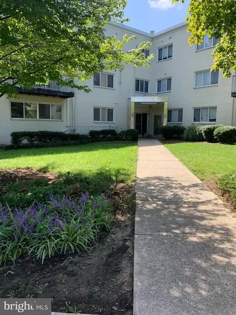 1009 Chillum Rd #106, Hyattsville, MD 20782