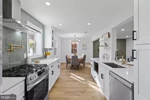 5815 Carlyle St, Cheverly, MD 20785