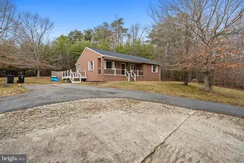 8810 Normal School Rd, Bowie, MD 20715