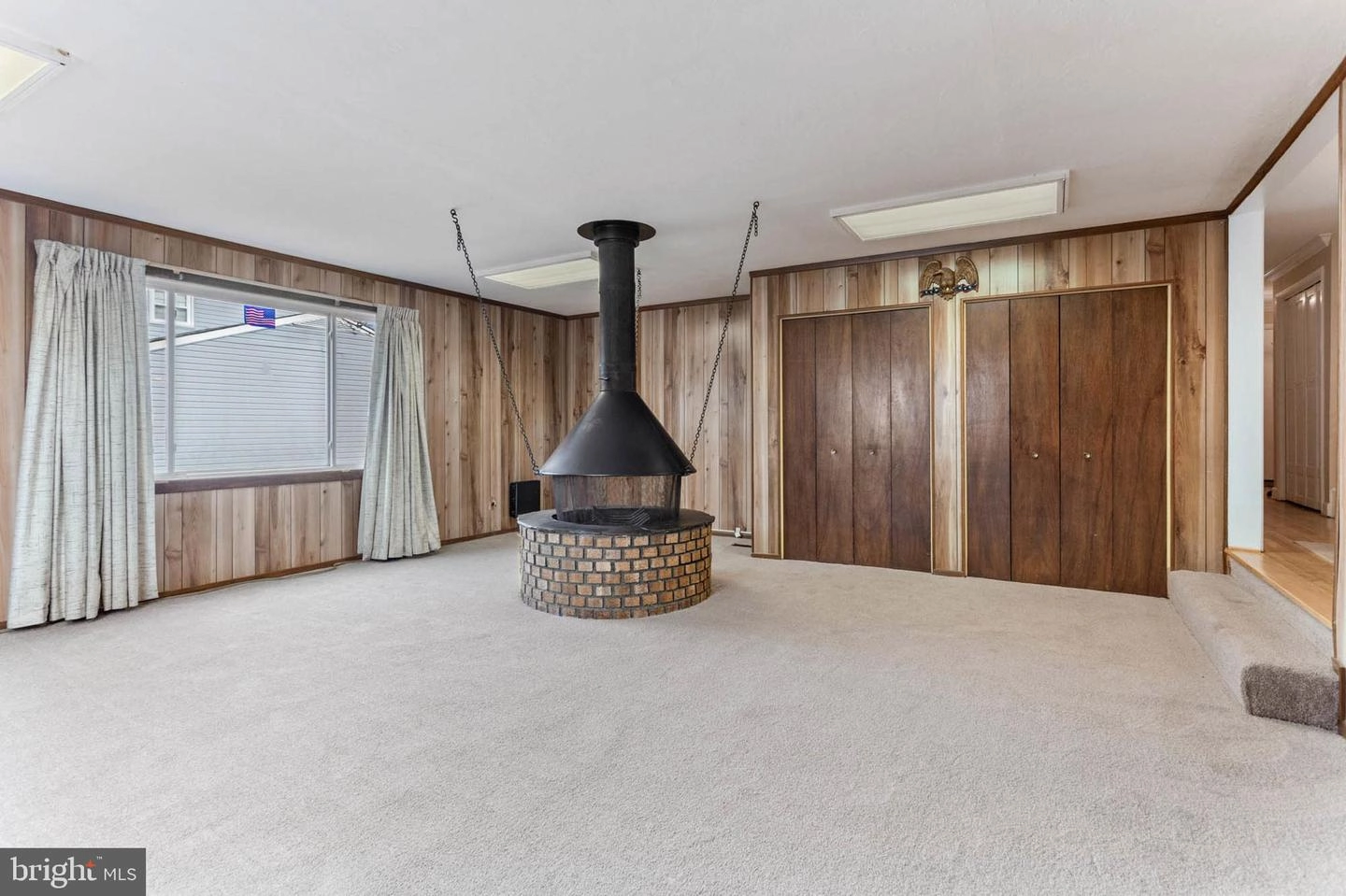 Living - 6316 Merna Ln, Lanham, MD 20706 photo 7 of 7
