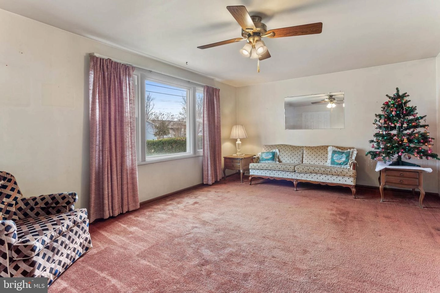 Living - 6316 Merna Ln, Lanham, MD 20706 photo 1 of 7