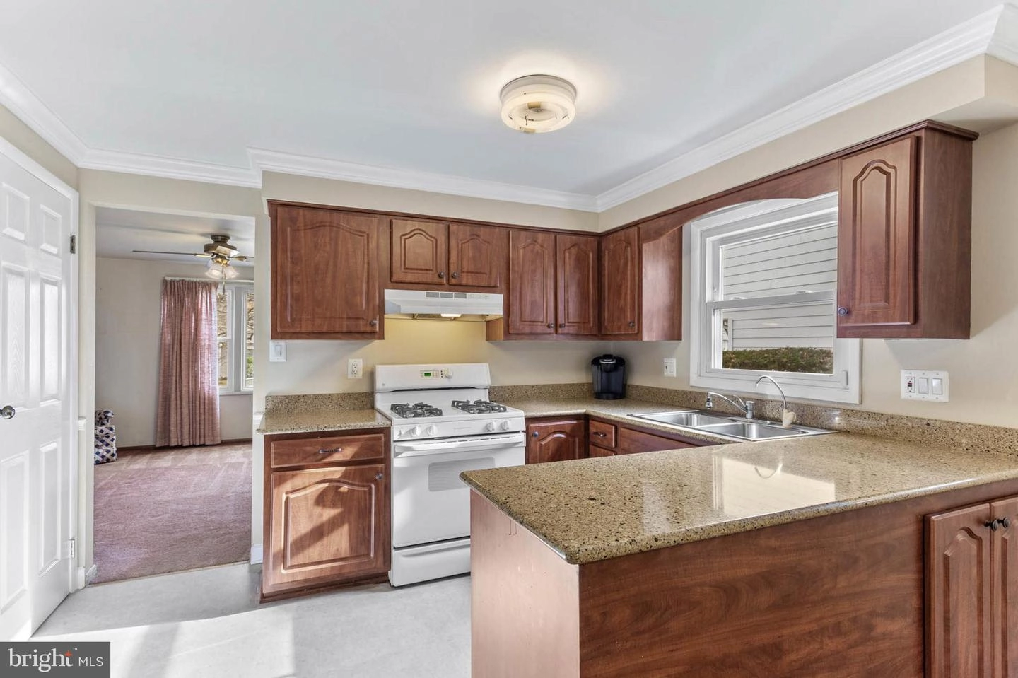 Kitchen - 6316 Merna Ln, Lanham, MD 20706 photo 2 of 3