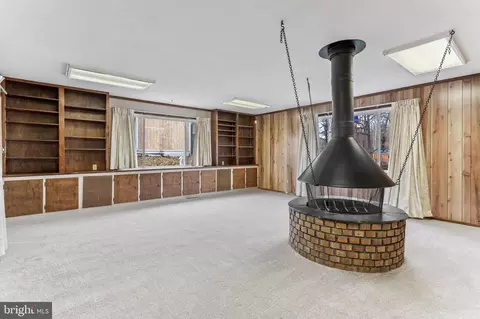 Living - 6316 Merna Ln, Lanham, MD 20706 photo 4 of 7