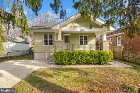 3719 40th Pl, Brentwood, MD 20722