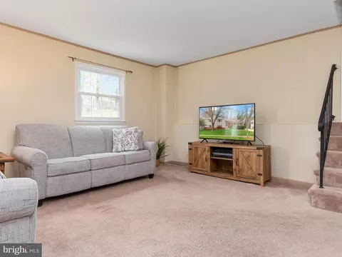 Living - 11804 Montague Dr, Laurel, MD 20708 photo 5 of 6