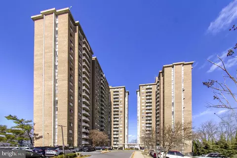 1836 Metzerott Rd #925, Hyattsville, MD 20783 photo 2