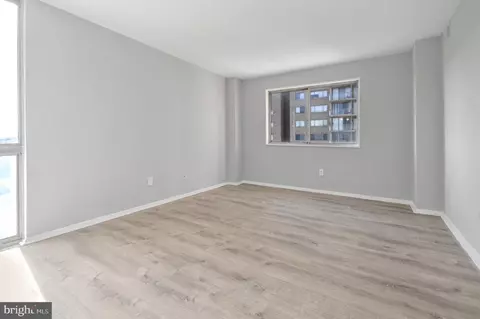 1836 Metzerott Rd #925, Hyattsville, MD 20783 photo 11