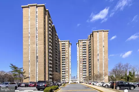 1836 Metzerott Rd #925, Hyattsville, MD 20783