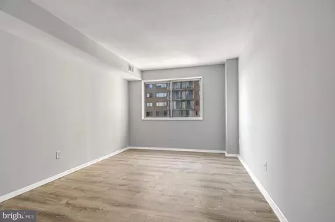 1836 Metzerott Rd #925, Hyattsville, MD 20783 photo 12