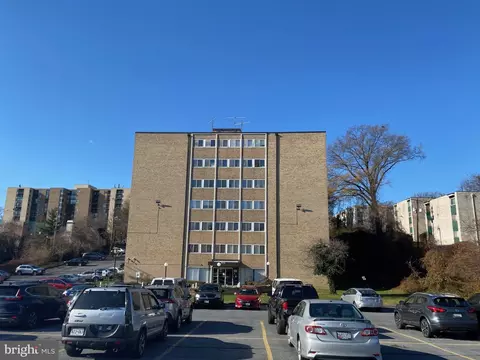 9250 Edwards Way #413-B, Hyattsville, MD 20783