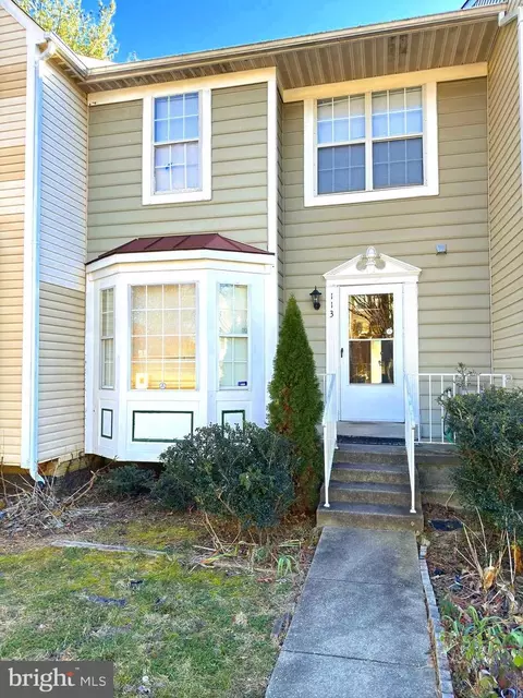 113 College Station Dr, Marlboro, MD 20774